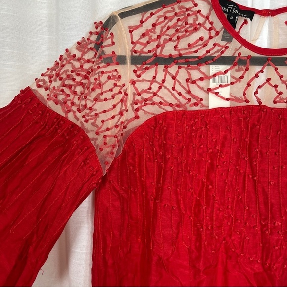 Anthropologie Leona textured red tunic blouse NWT - Picture 3 of 12